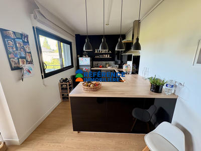 Appartement - 79 m² - 3 pièces