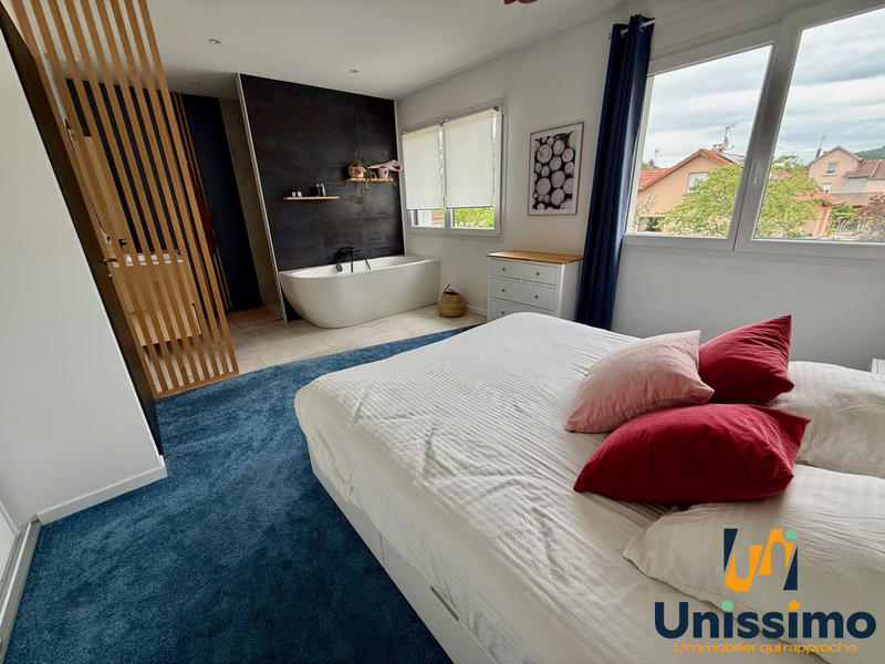 Maison - 150 m² - 5 pièces