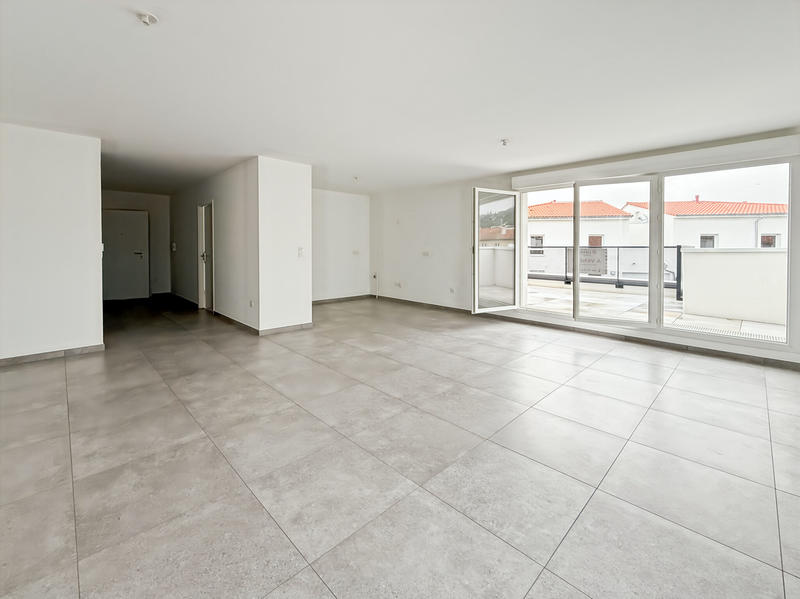 Appartement - 102 m² - 4 pièces