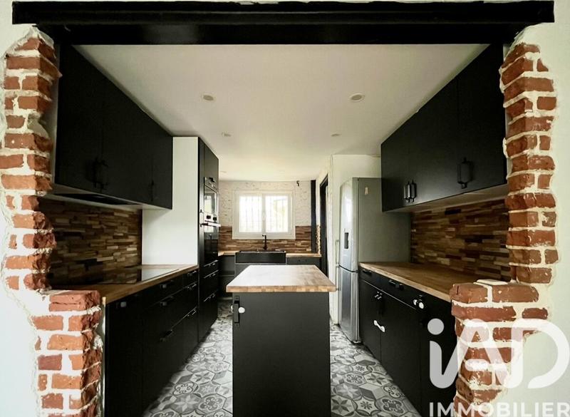 Maison - 77 m² - 4 pièces