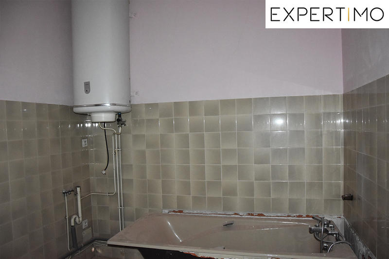 Maison - 339 m² - 8 pièces