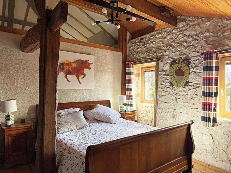 Propriété - 205 m² - 7 pièces