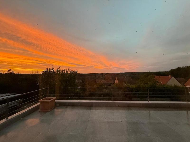 Maison - 197 m² - 8 pièces