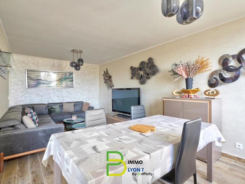 Appartement - 79 m² - 3 pièces