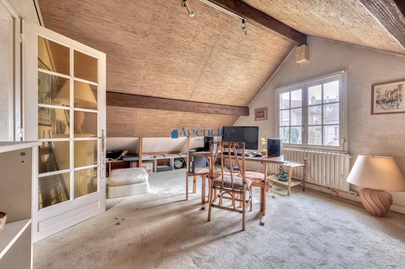 Maison ancienne - 93 m² - 6 pièces