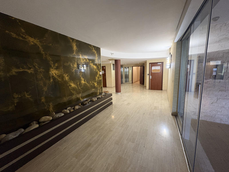 Appartement - 140 m² - 4 pièces