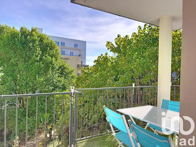 Appartement - 80 m² - 4 pièces