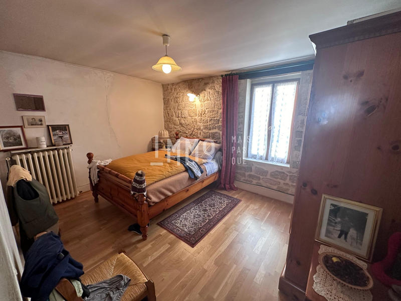 Maison - 146 m² - 5 pièces