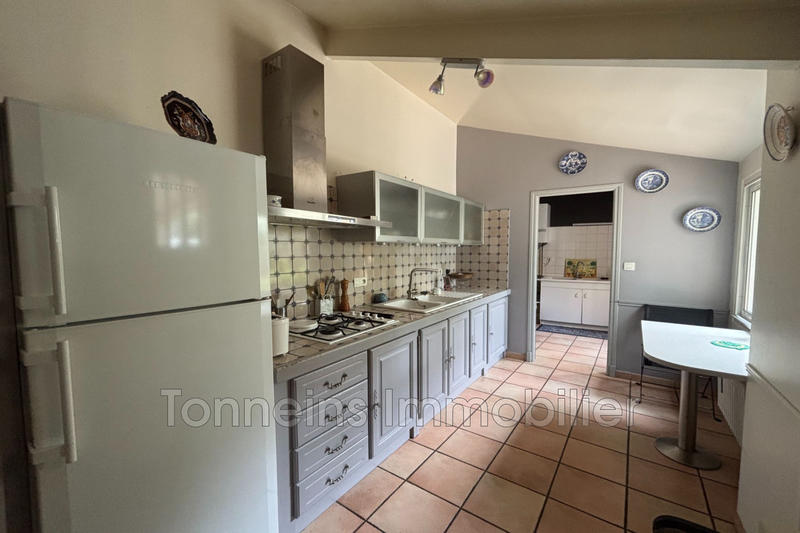 Maison - 240 m² - 7 pièces