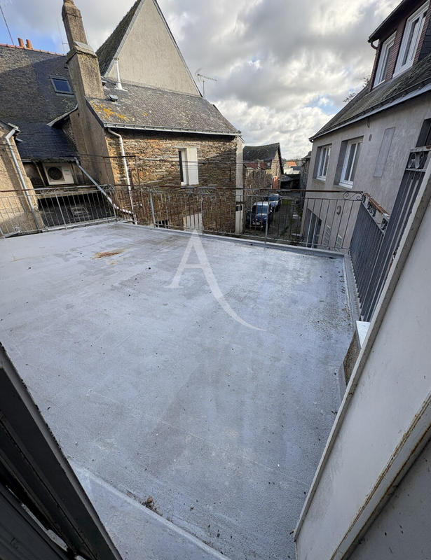 Appartement - 123 m² - 6 pièces