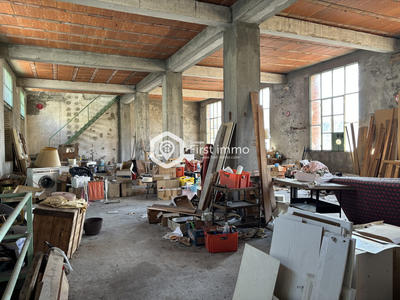 Maison ancienne - 700 m² - 4 pièces