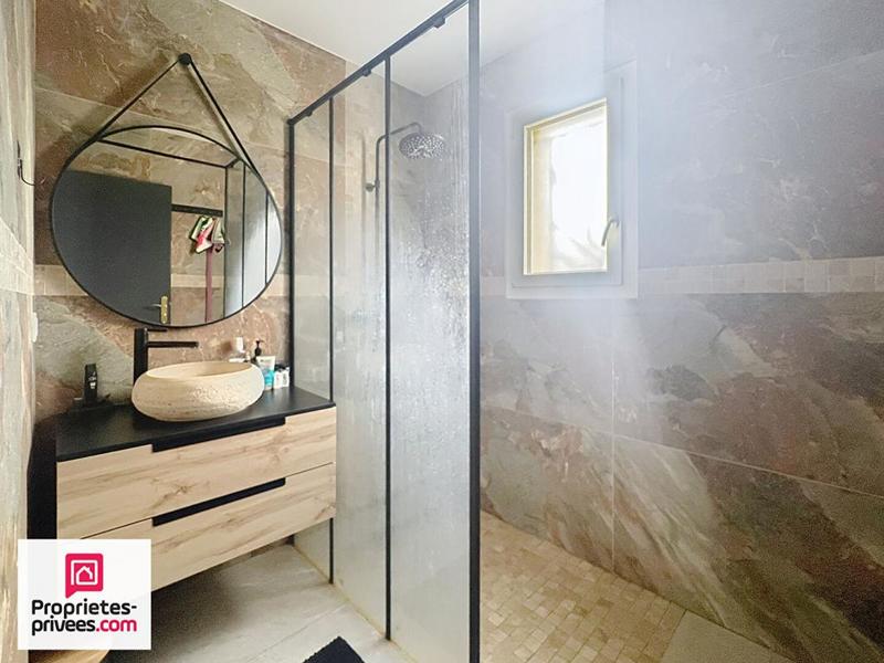 Villa - 100 m² - 4 pièces