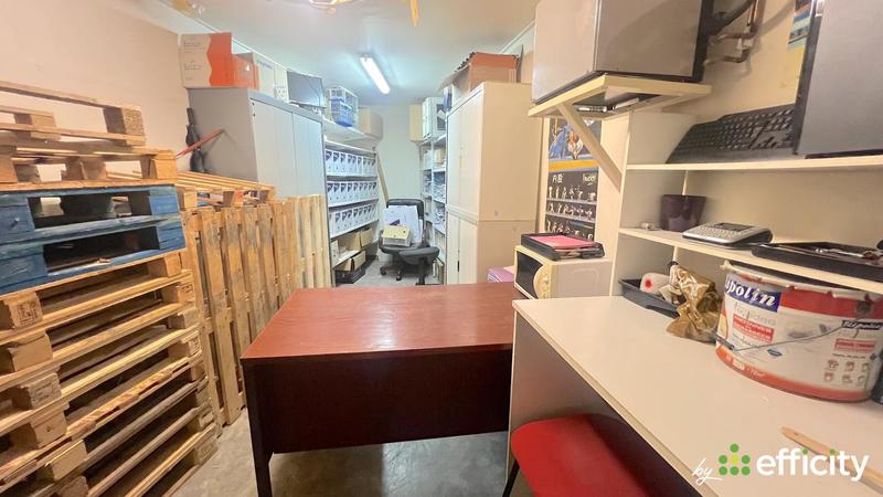 Bureau - 80 m² - 5 pièces