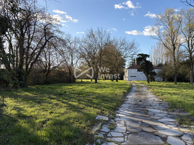 Terrain commercial - 9 594 m²