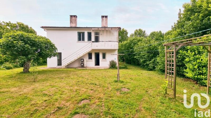 Maison - 180 m² - 6 pièces