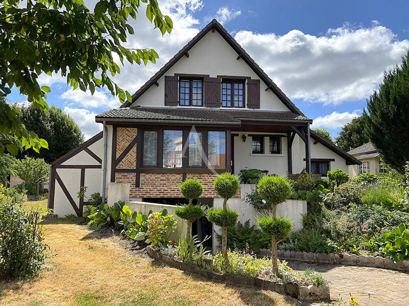 Maison - 108 m² - 6 pièces