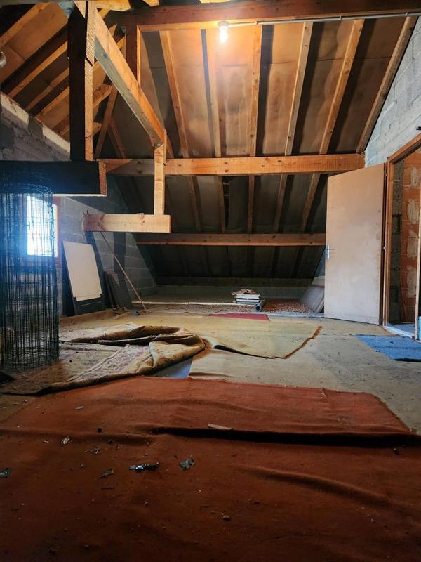 Maison - 261 m² - 11 pièces