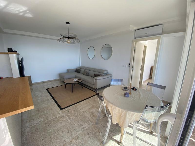 Appartement - 60 m² - 2 pièces