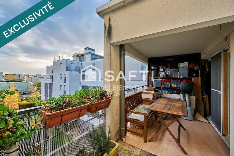 Appartement - 80 m² - 4 pièces