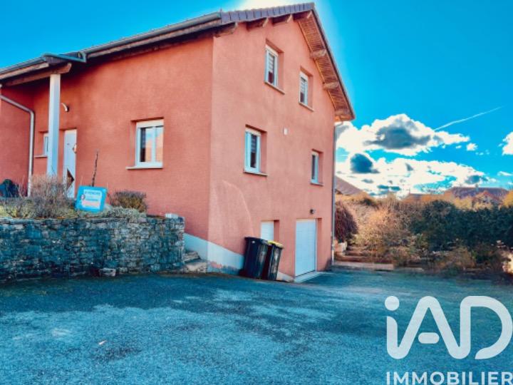 Maison - 93 m² - 4 pièces