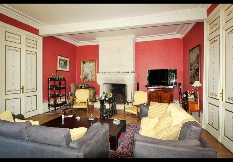 Maison en pierre - 460 m² - 16 pièces