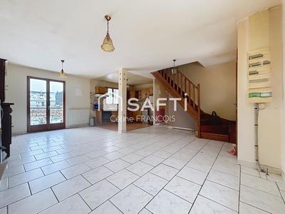 Maison - 115 m² - 6 pièces