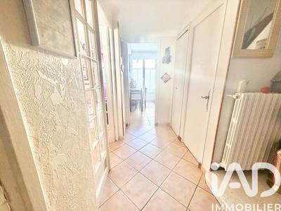 Maison - 82 m² - 5 pièces