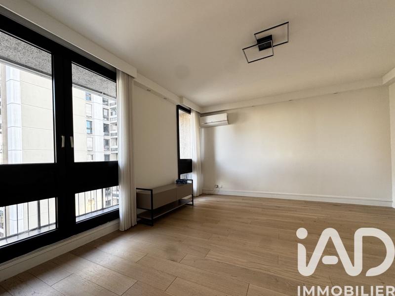 Appartement - 94 m² - 4 pièces