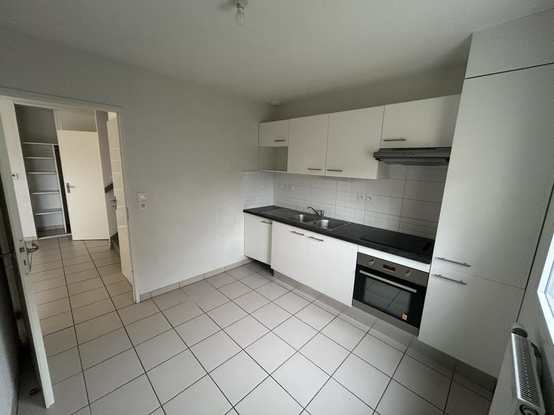 Maison - 83 m² - 4 pièces