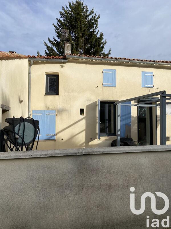 Maison - 148 m² - 1 pièce