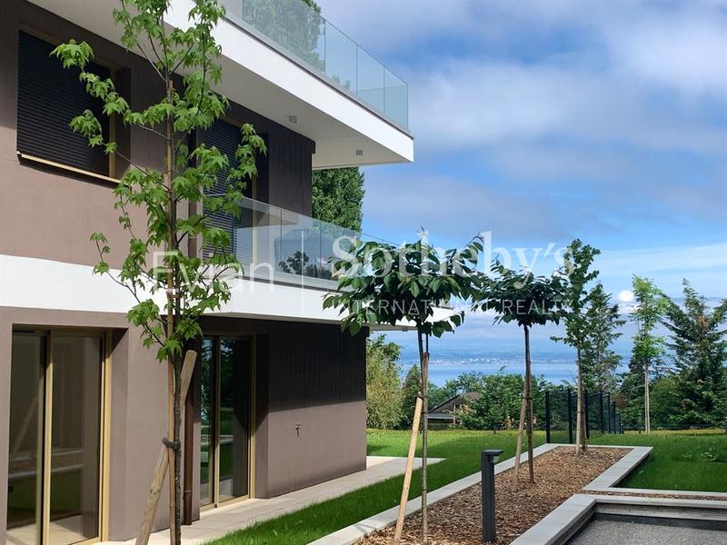 Appartement - 282 m² - 6 pièces