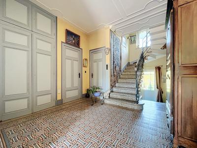 Maison ancienne - 201 m² - 8 pièces