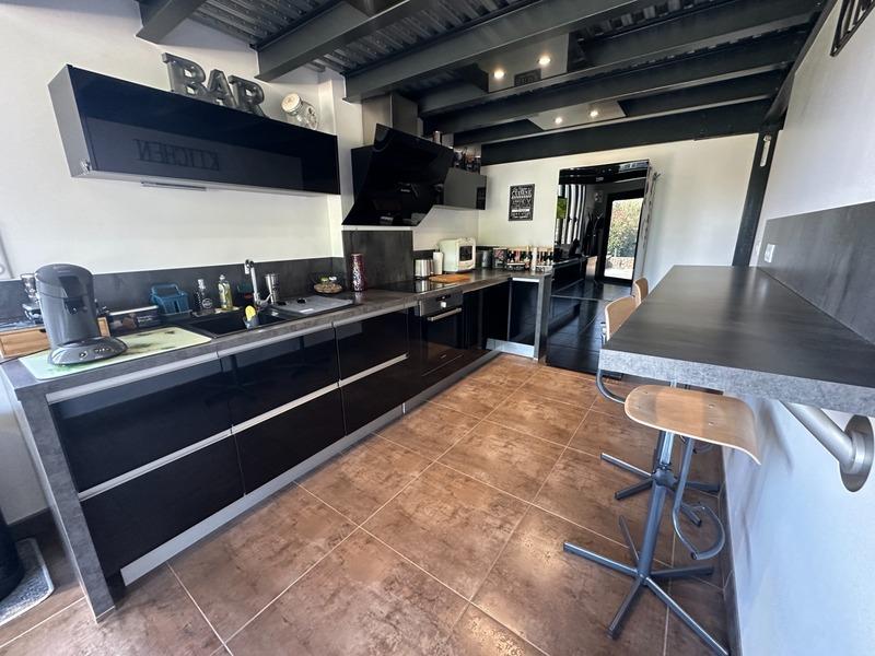 Maison - 125 m² - 4 pièces