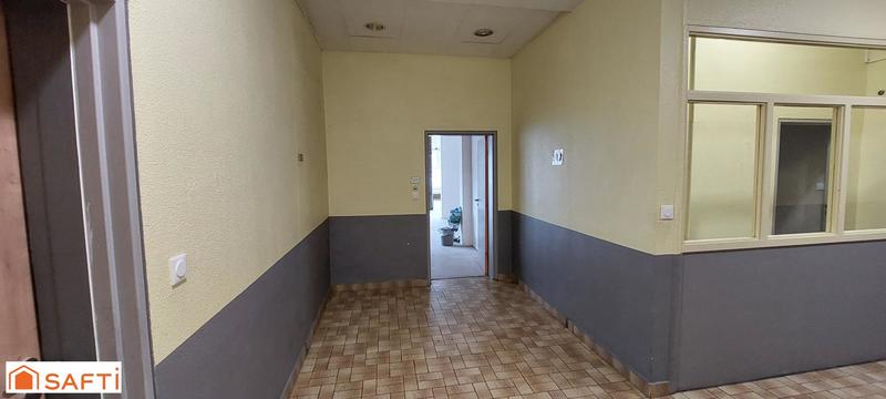 Local commercial - 153 m² - 4 pièces