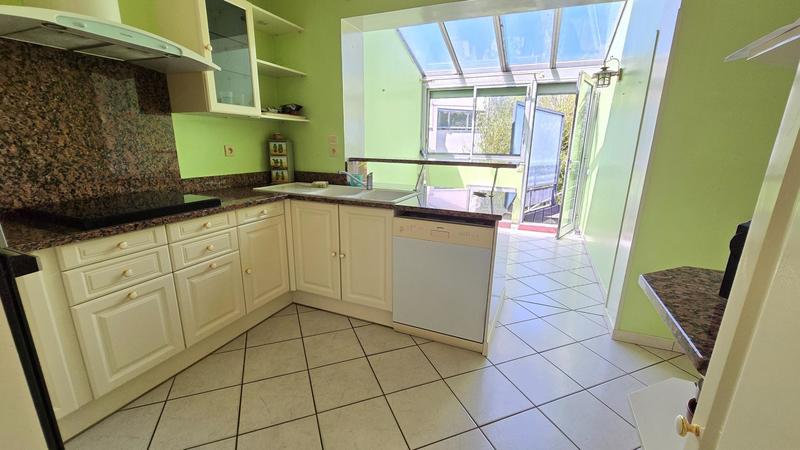 Maison - 170 m² - 6 pièces