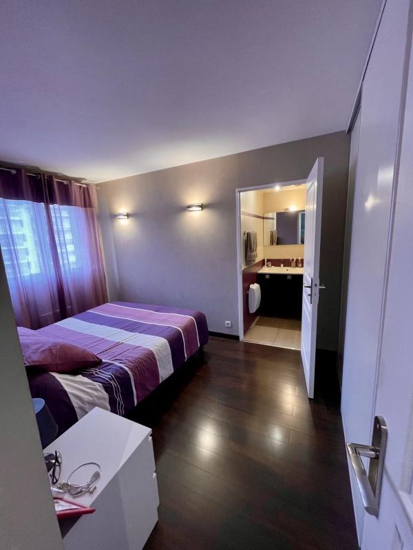 Appartement - 93 m² - 4 pièces