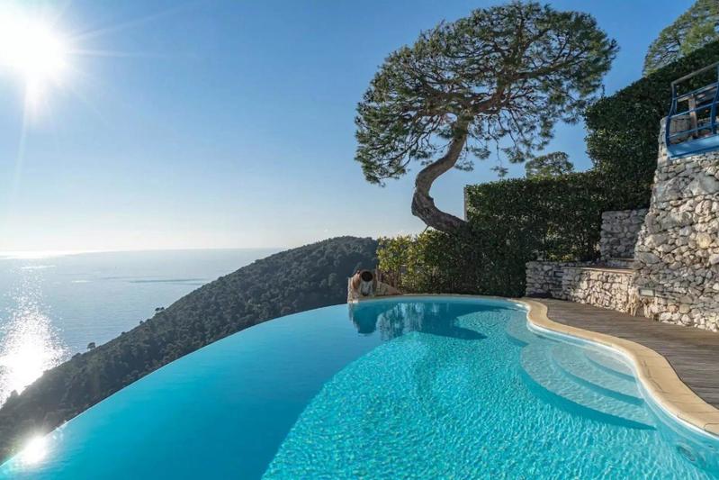 Maison - 162 m² - 8 pièces