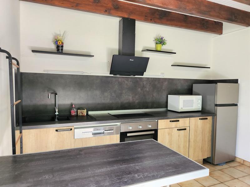 Maison en pierre - 195 m² - 6 pièces