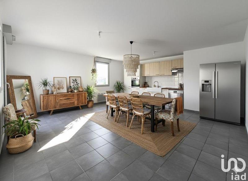 Appartement - 119 m² - 6 pièces