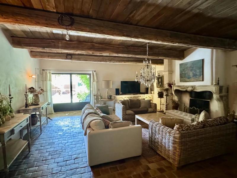 Maison de village - 252 m² - 7 pièces