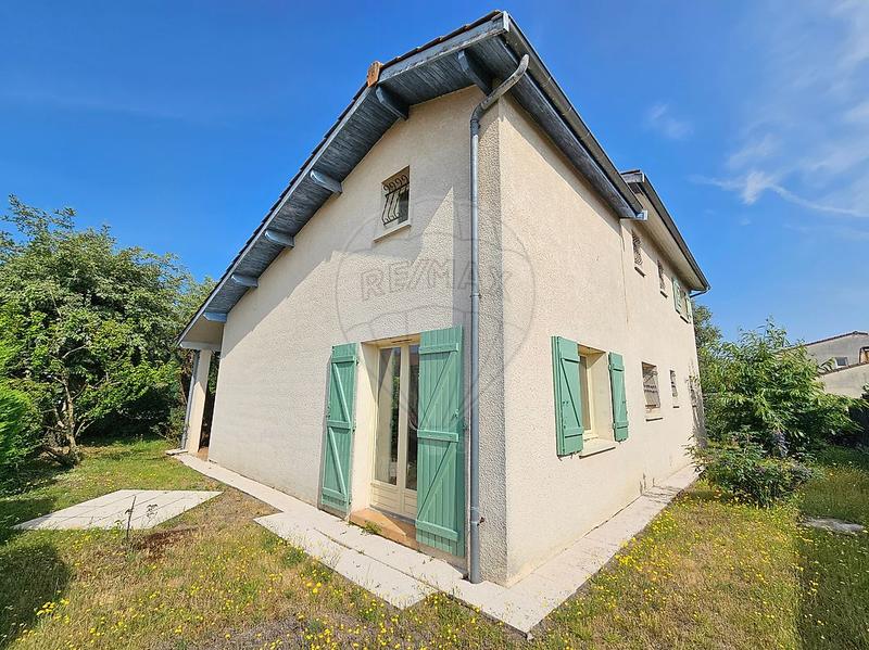 Maison - 120 m² - 4 pièces