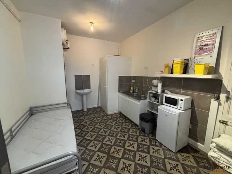 Local d'activités - 28 m² - 2 pièces