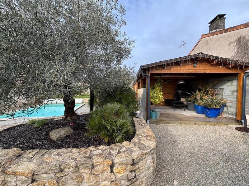 Maison - 140 m² - 6 pièces