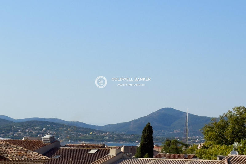 Appartement - 93 m² - 4 pièces