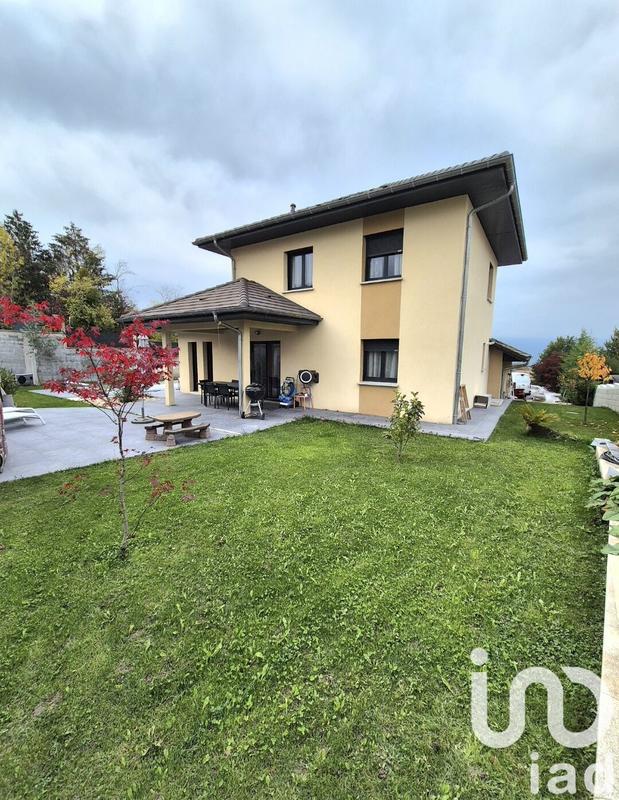 Maison - 115 m² - 5 pièces