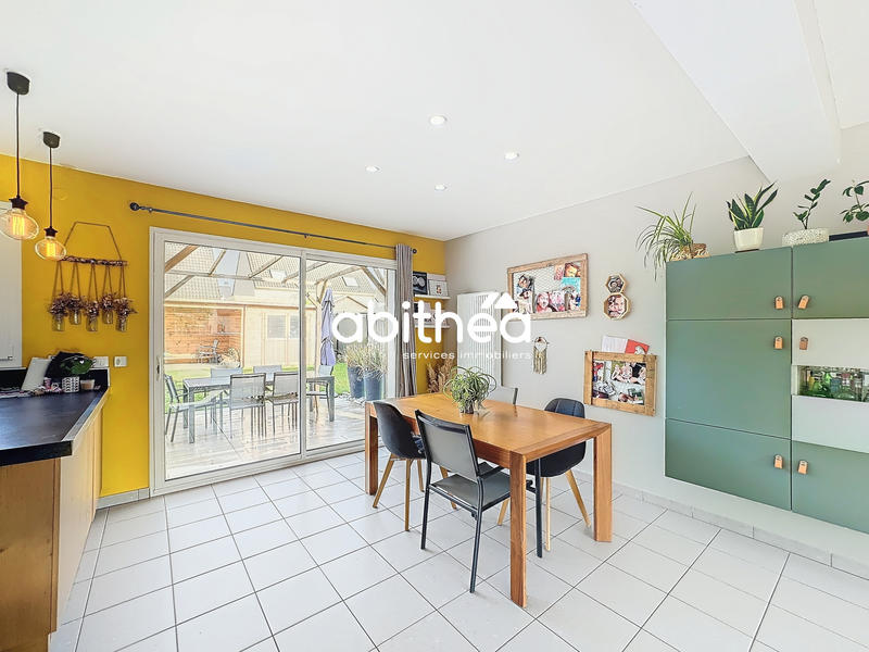 Maison - 124 m² - 5 pièces