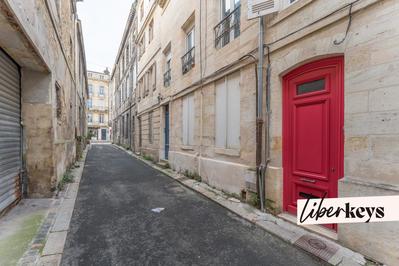 Appartement ancien - 20 m² - 1 pièce