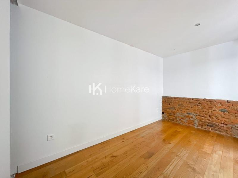 Maison de ville - 210 m² - 5 pièces