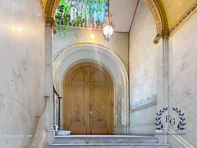 Appartement - 178 m² - 5 pièces