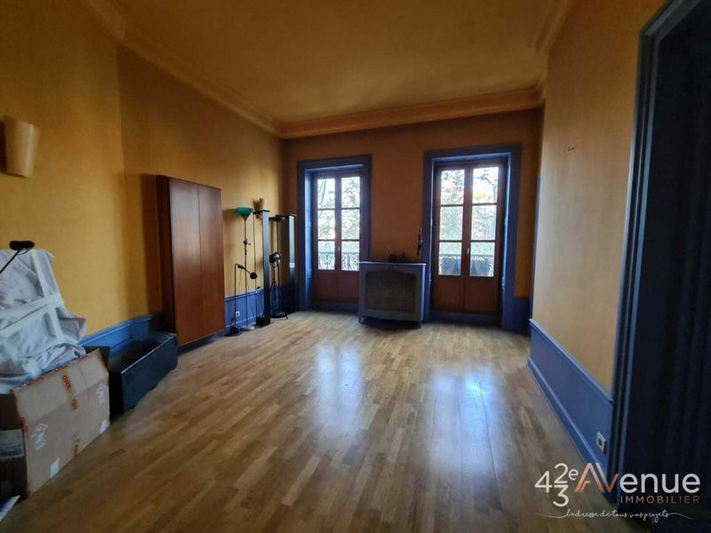Appartement - 138 m² - 4 pièces